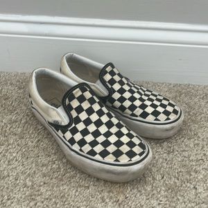 Vans black and white checkered canvas slip on sneakers shoes‎ women’s 7